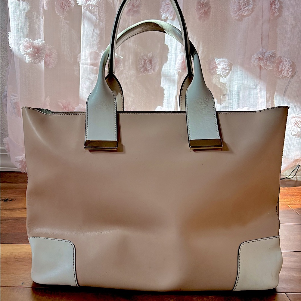 Victoria Napoli Leather Tote